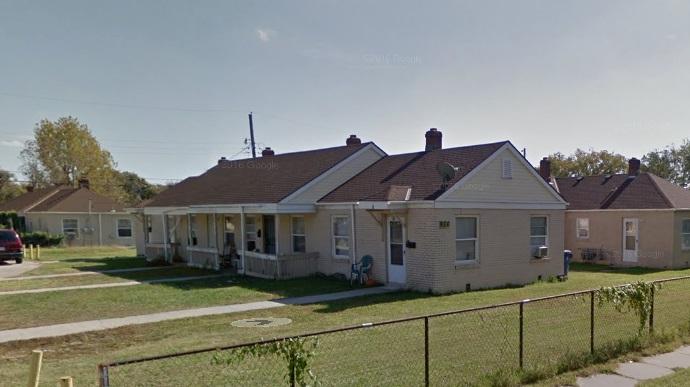 836 Oliver Ave - Photo 1