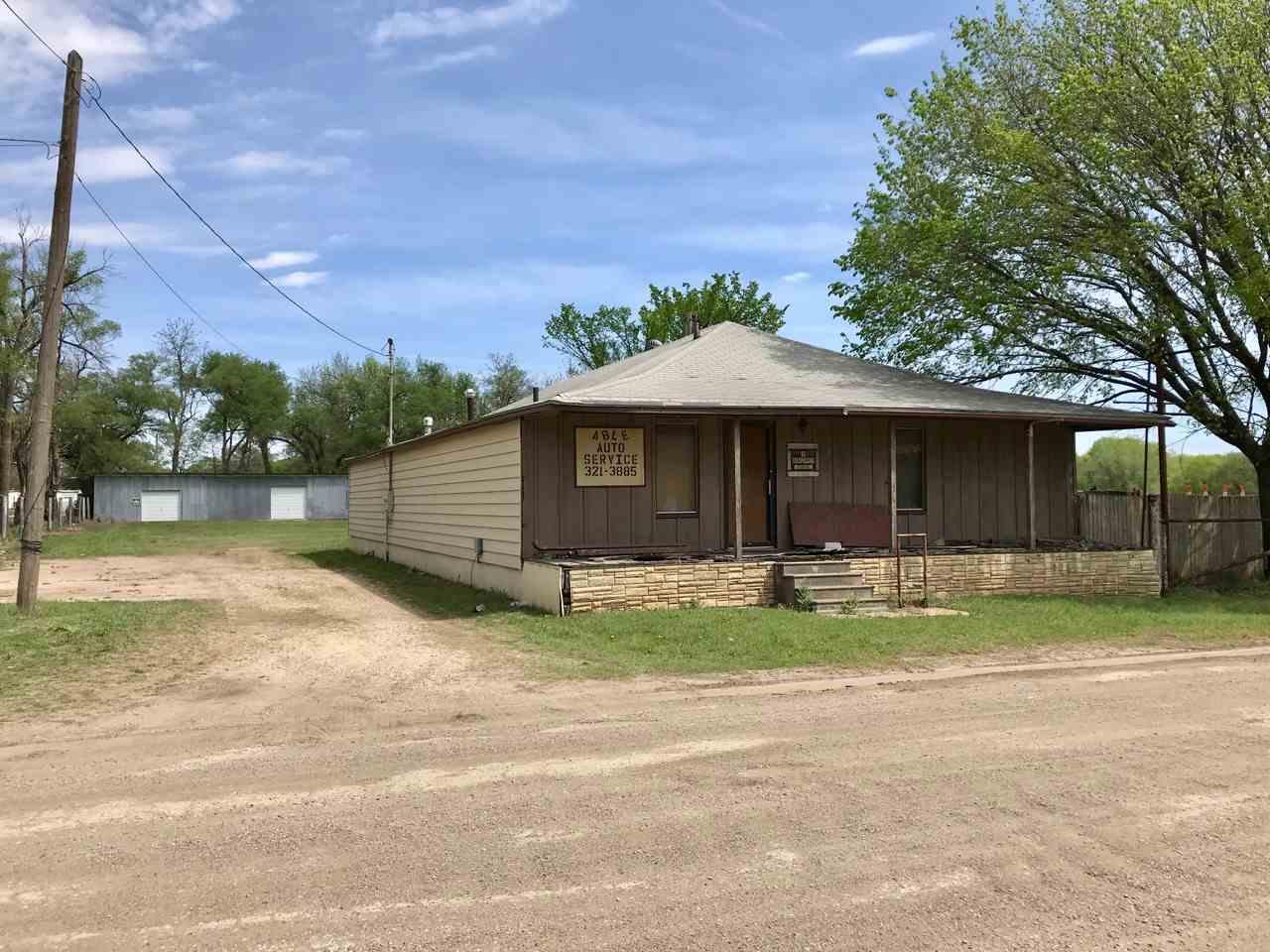 330 9TH AVE - Photo 1