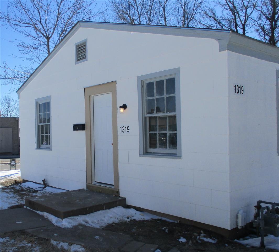 1319 Oliver St - Photo 1
