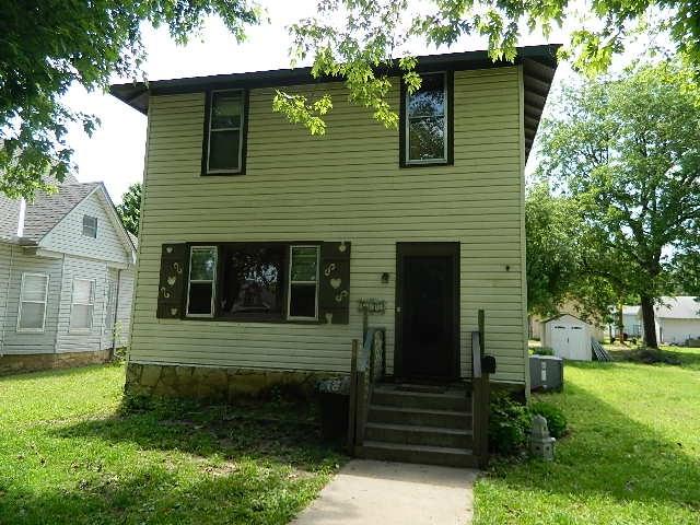 1315 Fuller - Photo 1