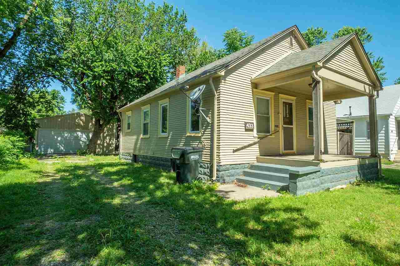 433 Saint Paul St - Photo 1