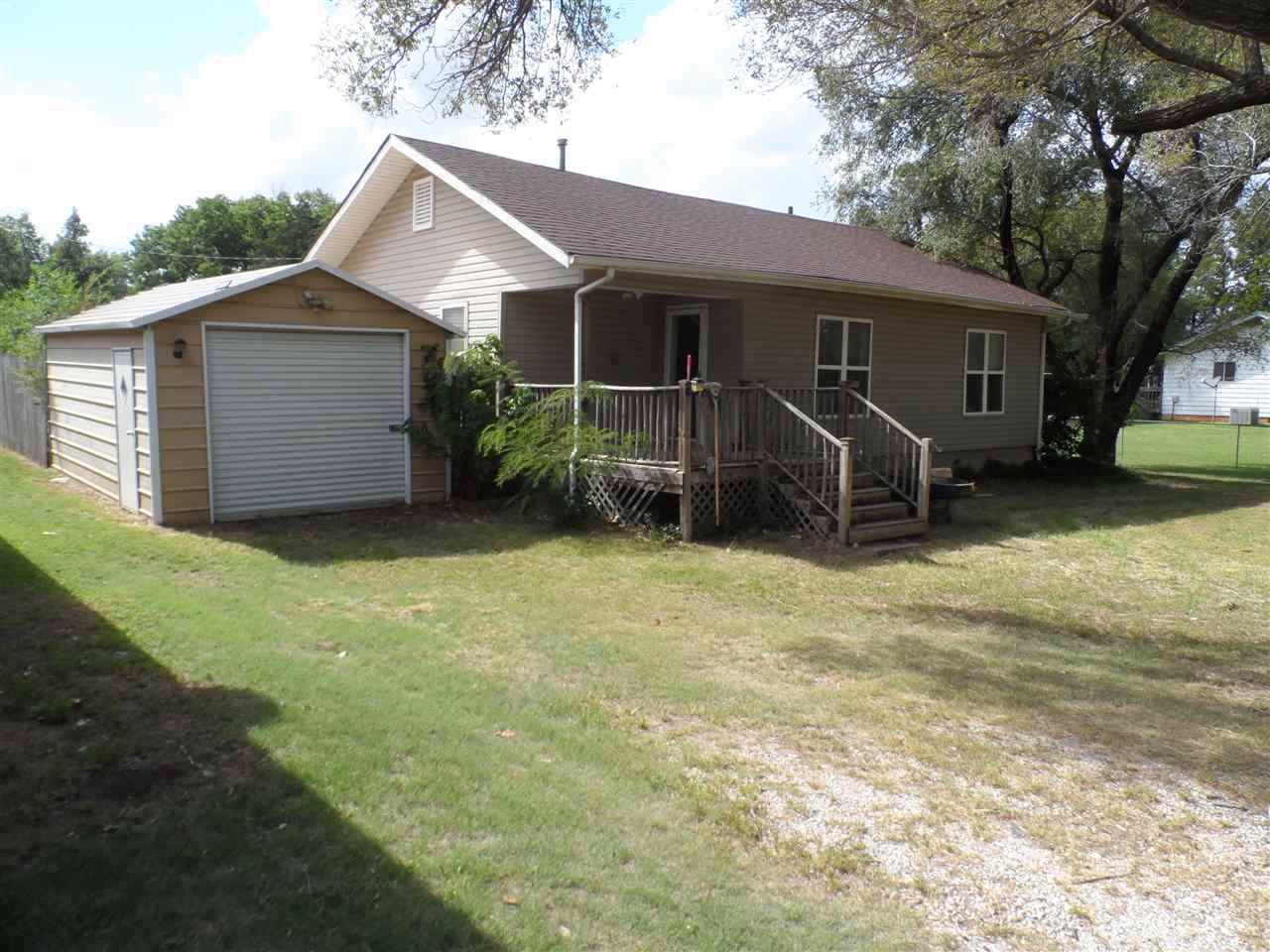 309 Grant St - Photo 1