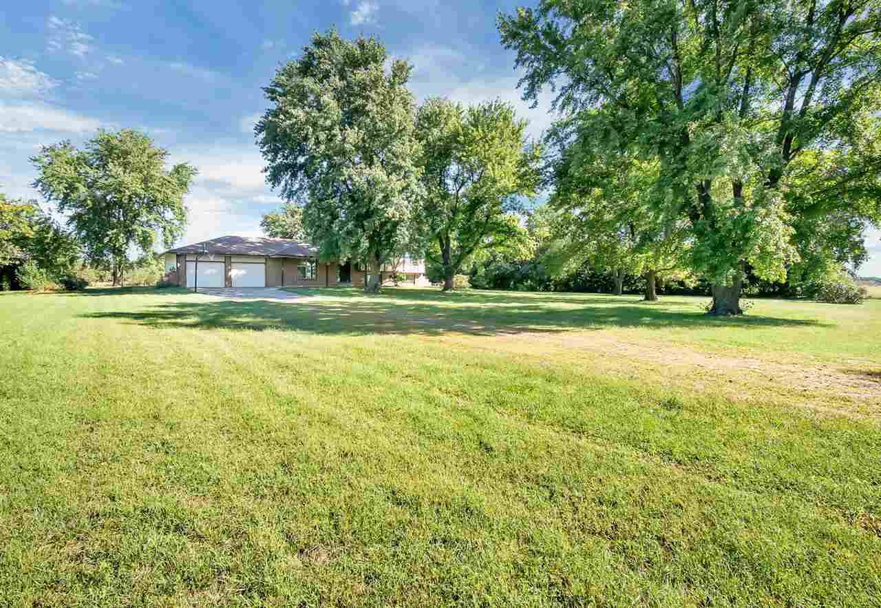 1526 East 100th Avenue North - Photo 1