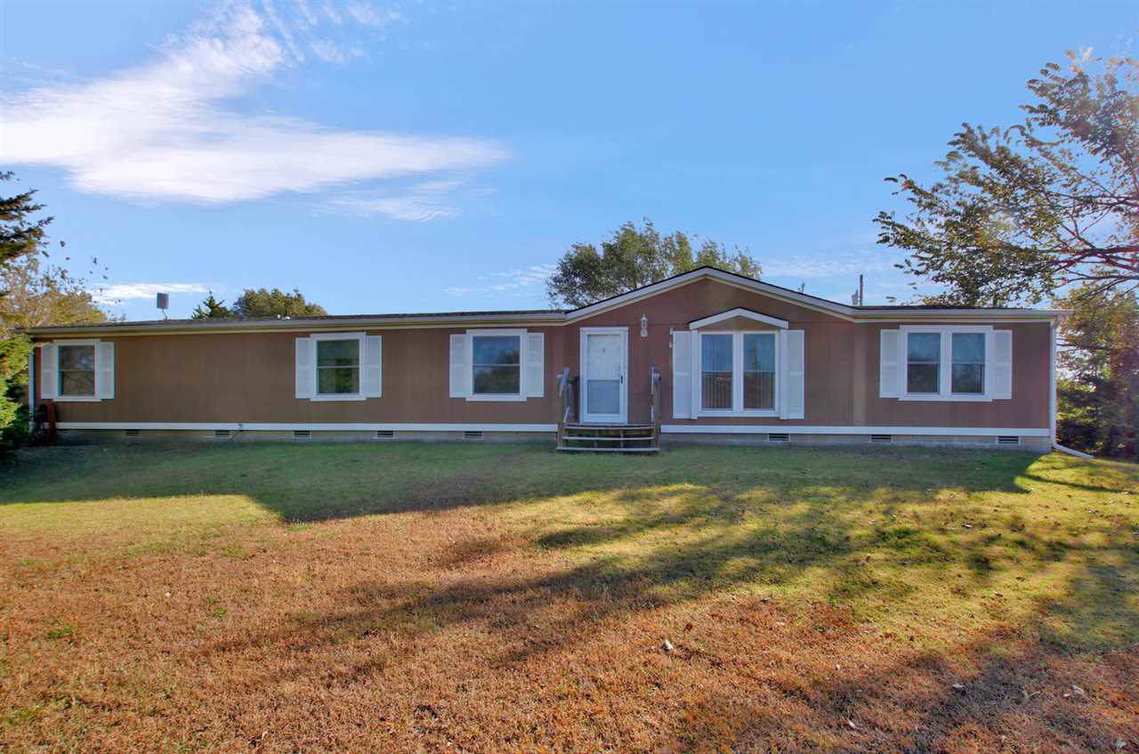 9700 Pine Rd - Photo 1