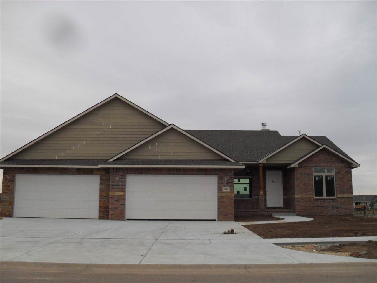 1542 Obsidian - Photo 1 1542 Obsidian - Photo 1