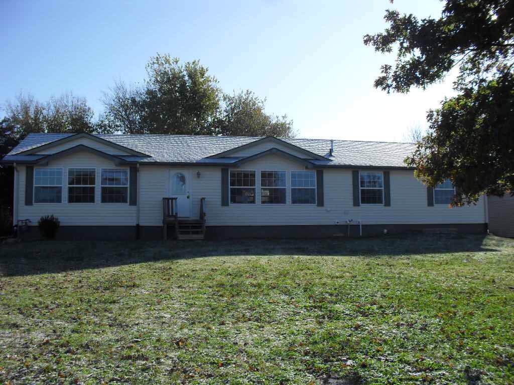 17854 67th Dr - Photo 1