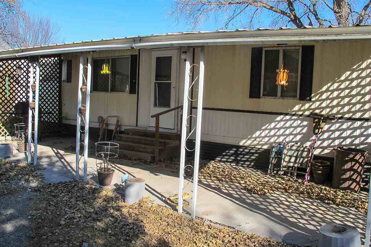 10804 151ST ST W - Photo 1