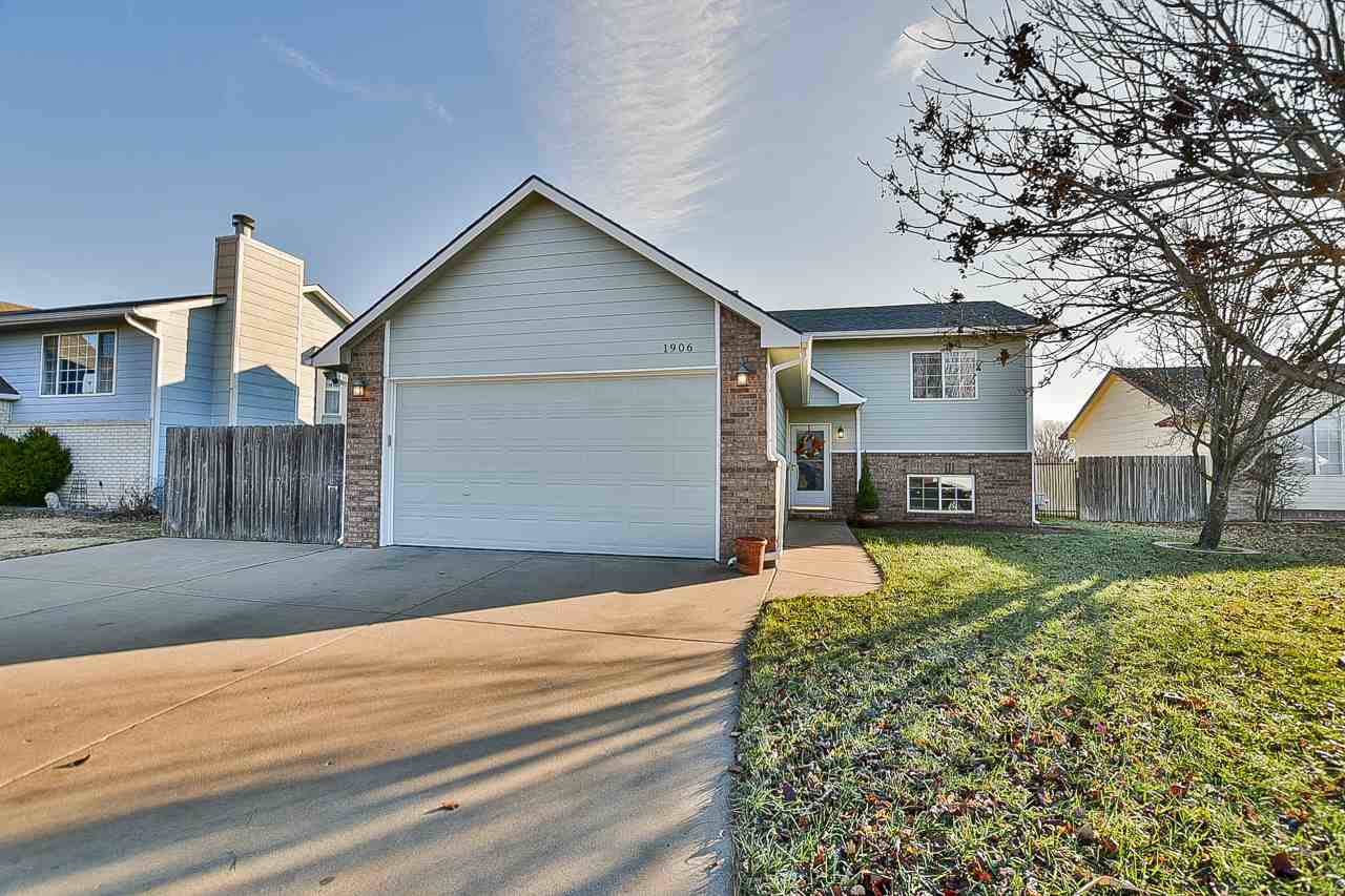 1906 Prescott Cir - Photo 1