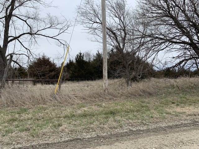 5034 60th St - Photo 1