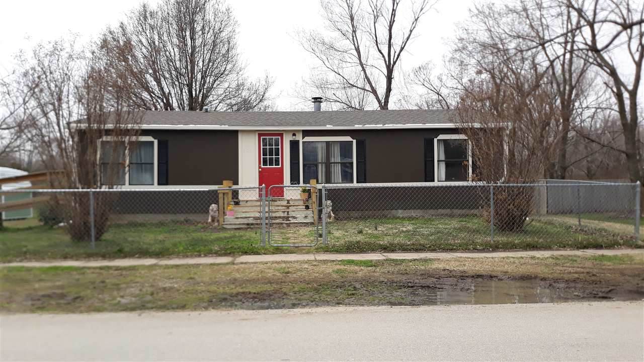 803 State - Photo 1