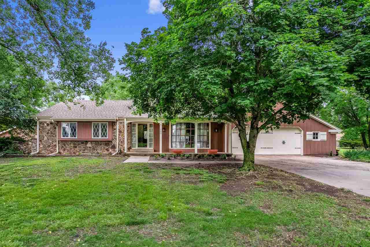 100 Bluestem Dr - Photo 1 100 Bluestem Dr - Photo 1