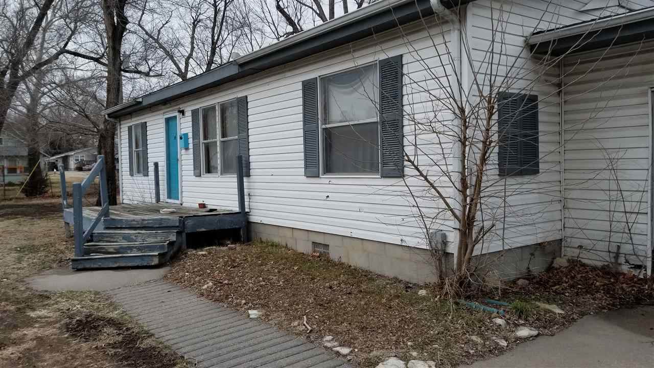 127 Residence - Photo 1