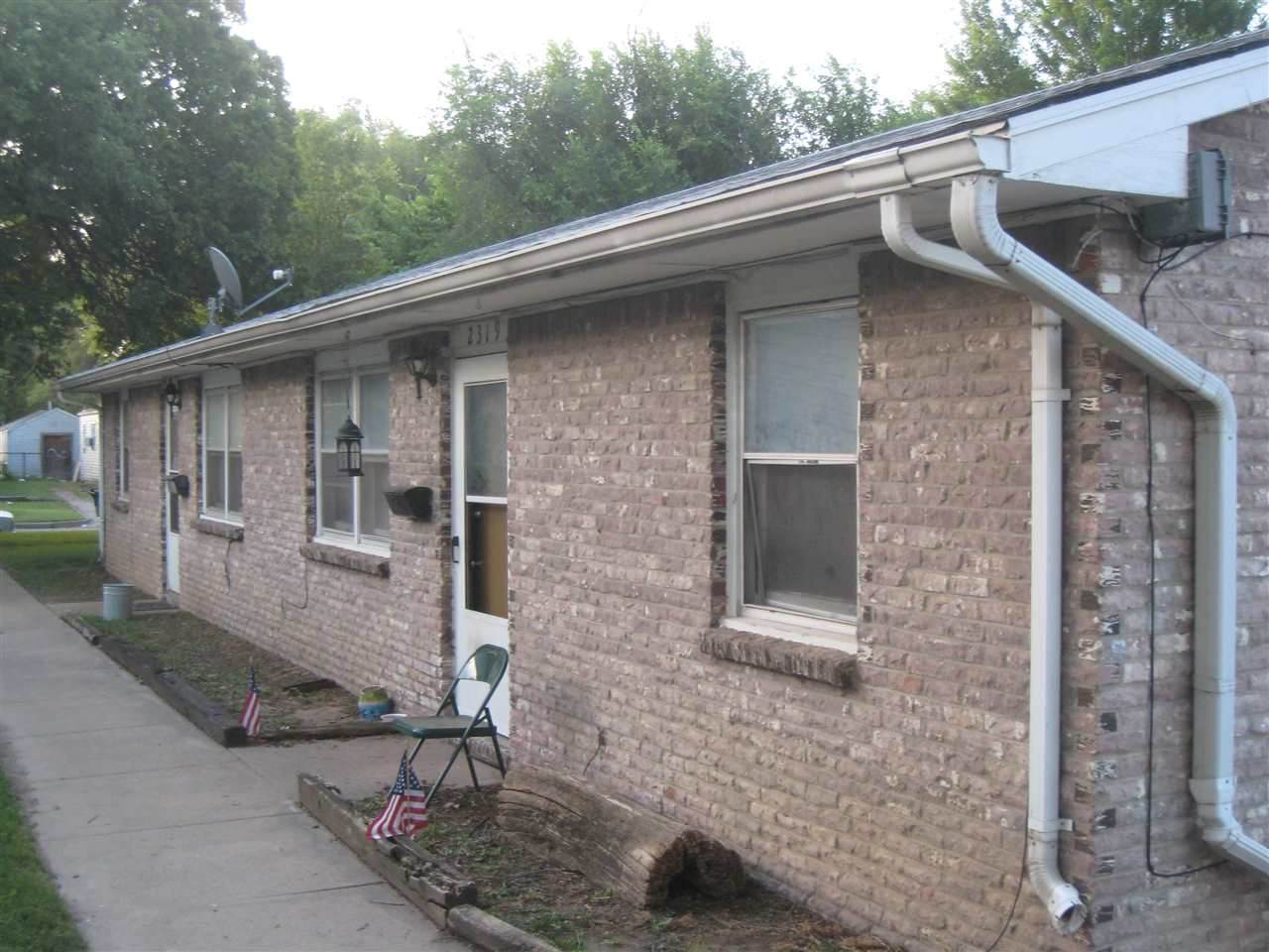 2317 Mosley Ave - Photo 1