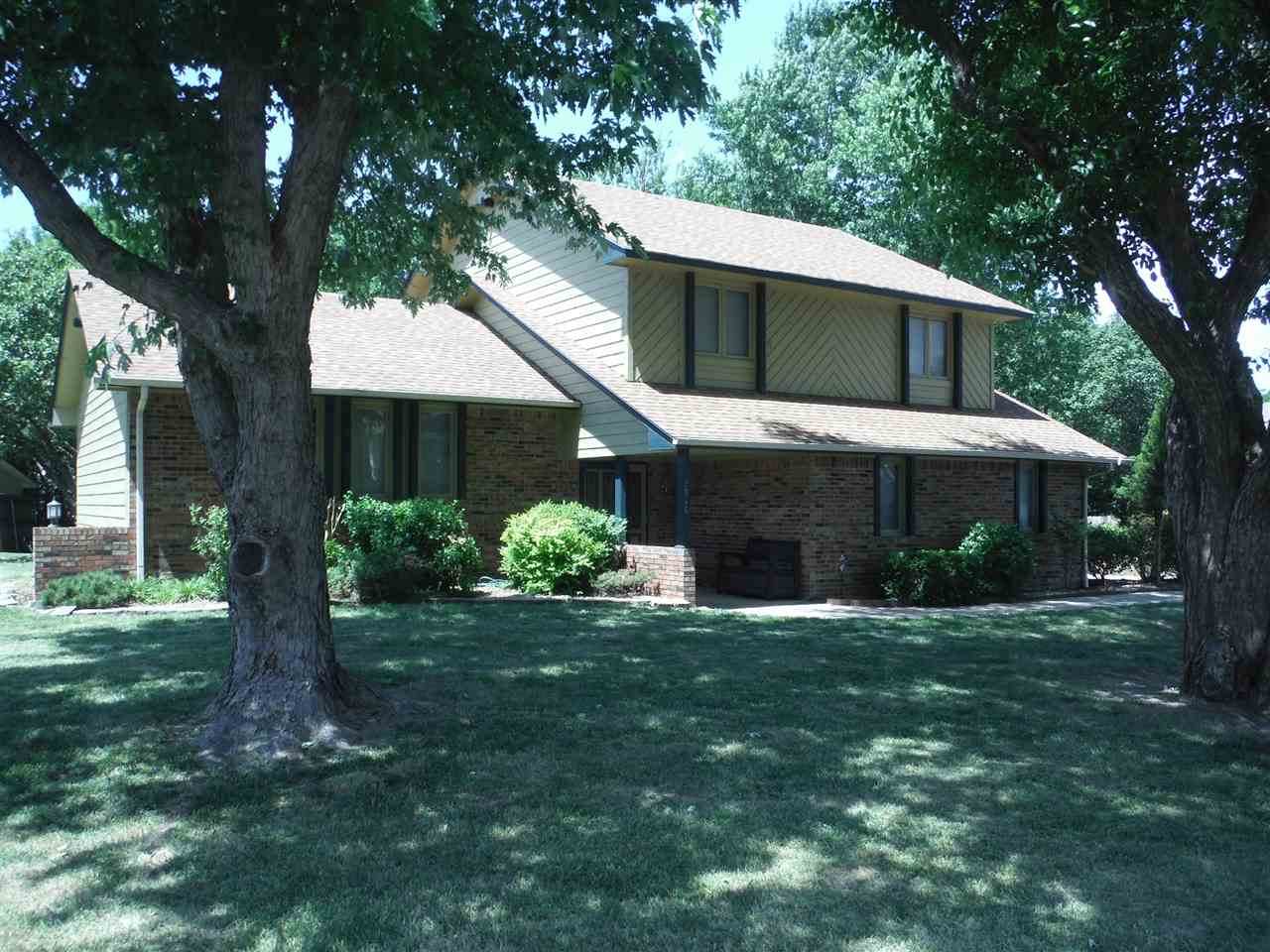 2065 Capri Ln - Photo 1