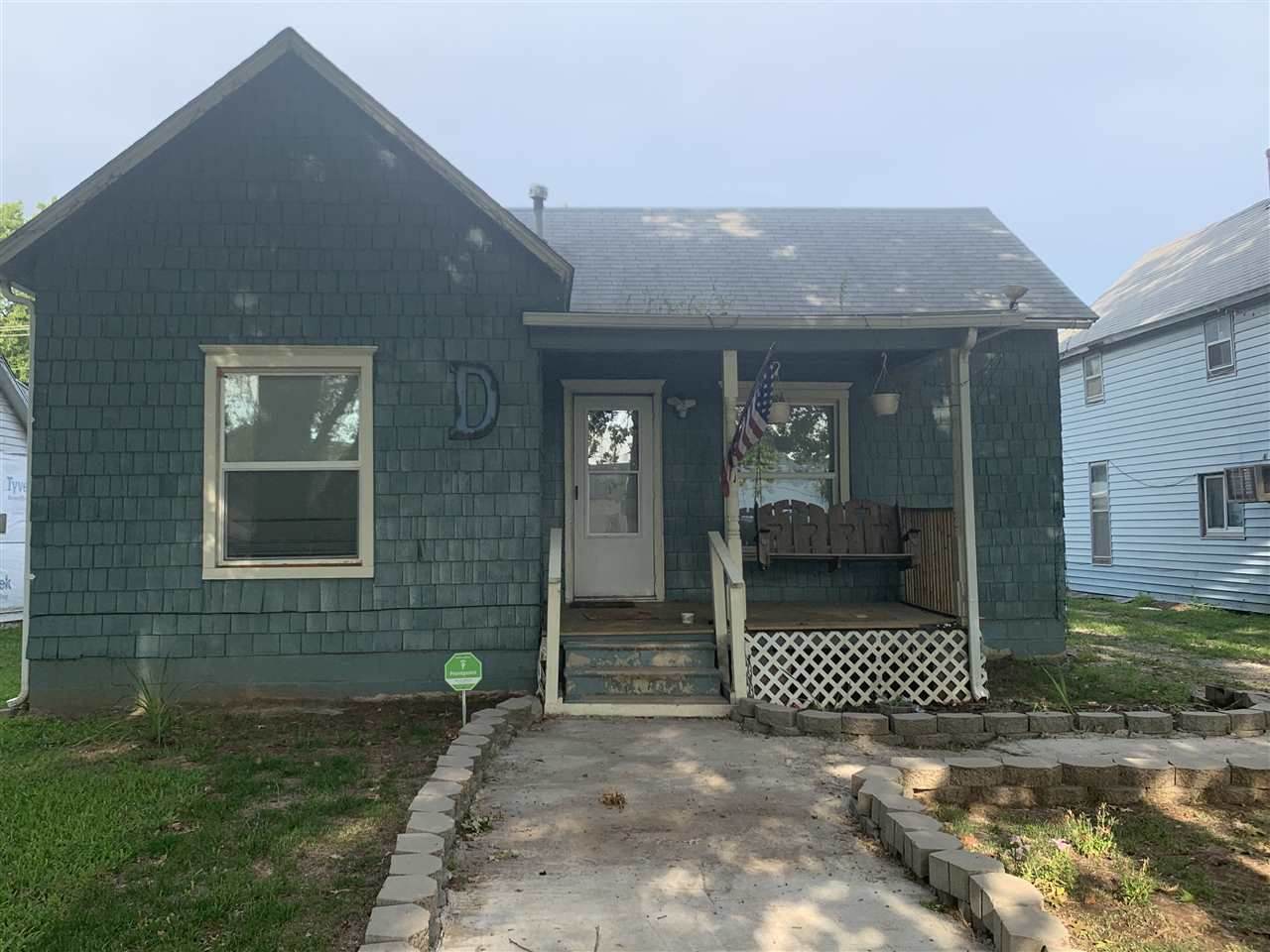 1507 Manning St - Photo 1