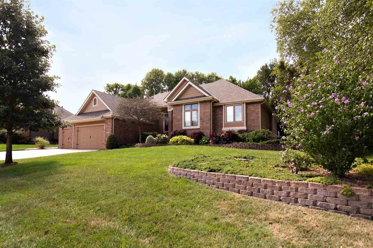 1205 Hickory Creek St - Photo 1