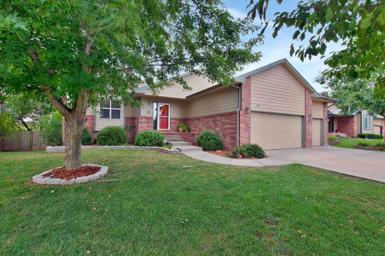 1401 Quail Crossing Ct - Photo 1