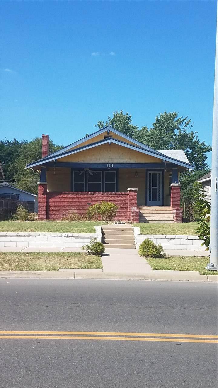 114 17th Ave - Photo 1
