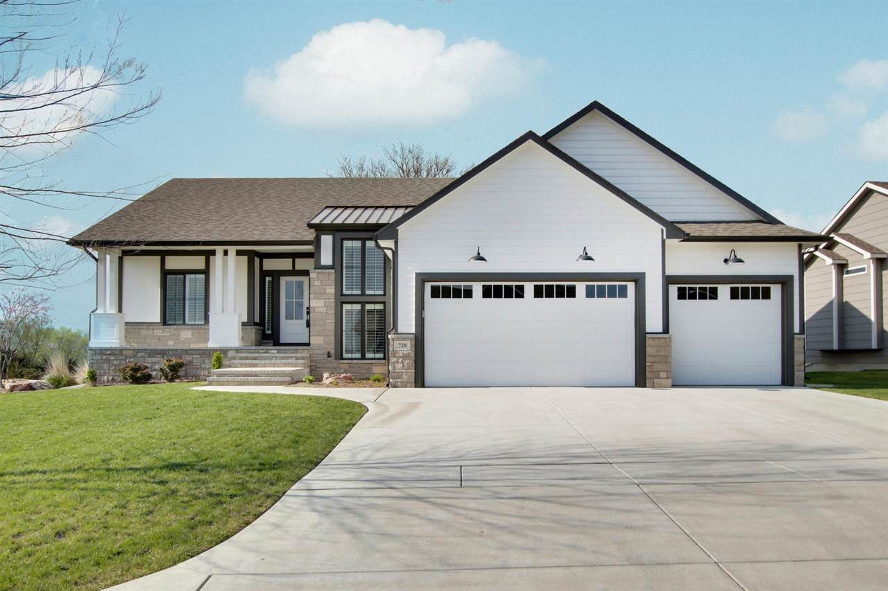 720 Glen Wood Ct - Photo 1