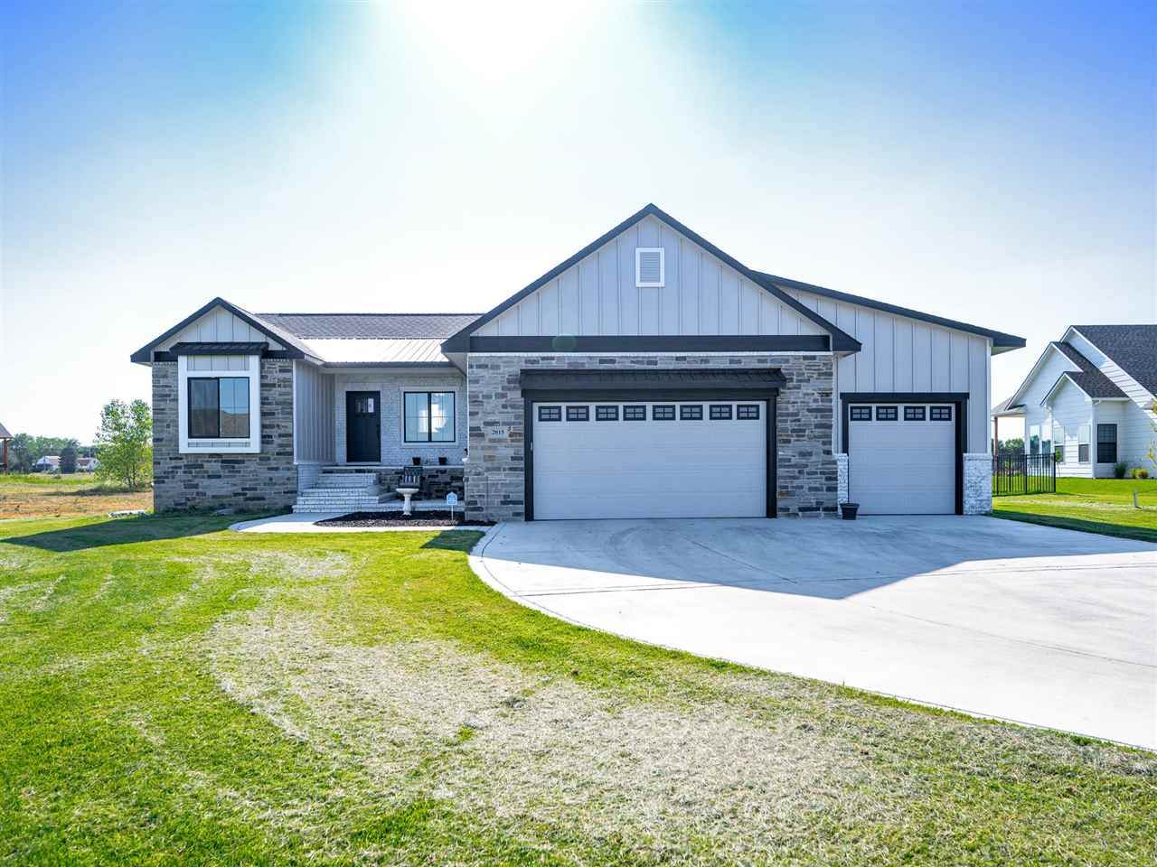 2015 Clearstone Ct - Photo 1