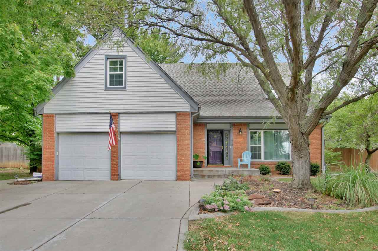 1418 Brendonwood Rd - Photo 1
