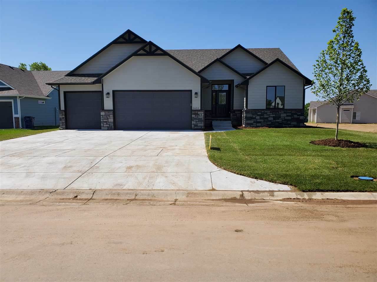 3432 Lori Ct - Photo 1