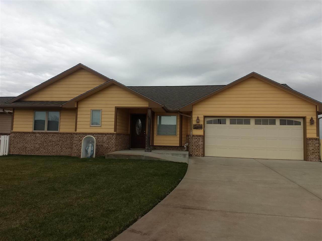 1436 Main - Photo 1