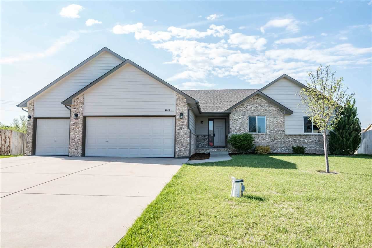 1818 Nickelton Ct - Photo 1