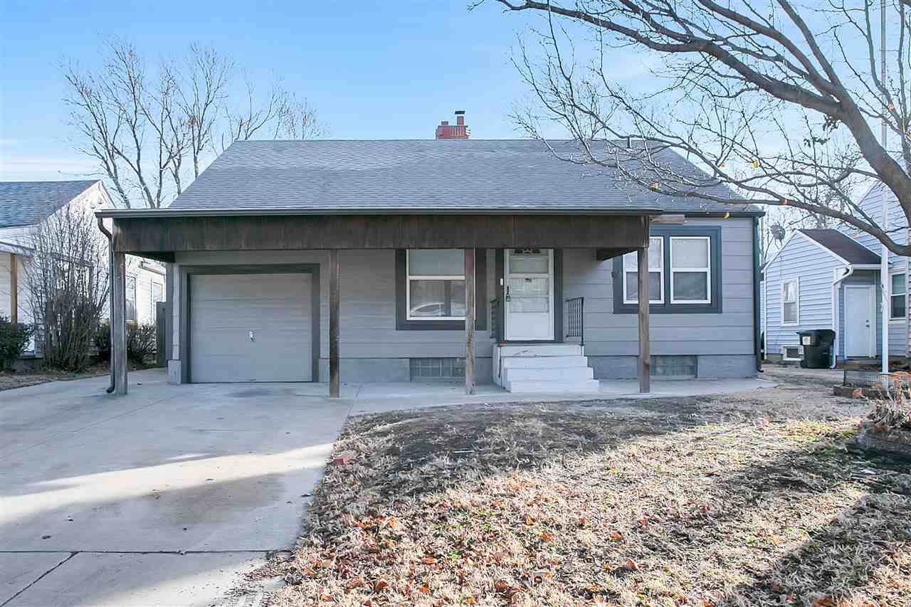 1728 Hood - Photo 1