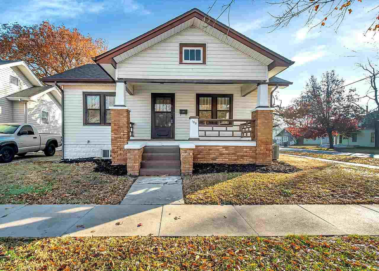 150 Clarence St - Photo 1