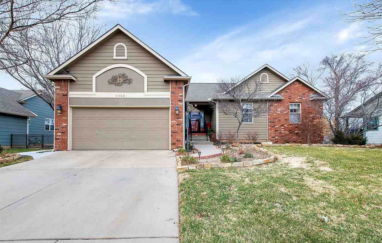 2425 Baytree St - Photo 1