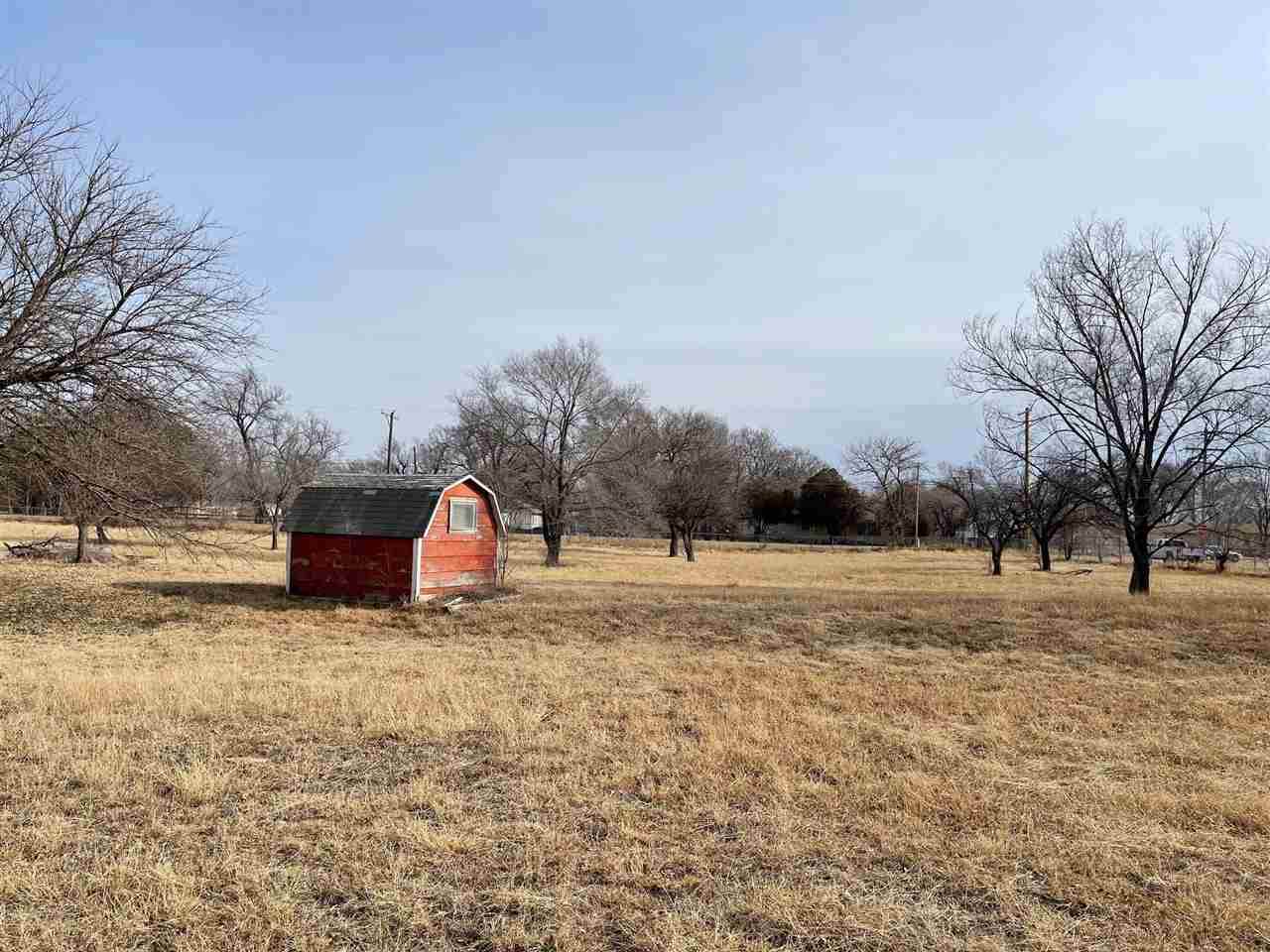 8735 Broadway - Photo 1