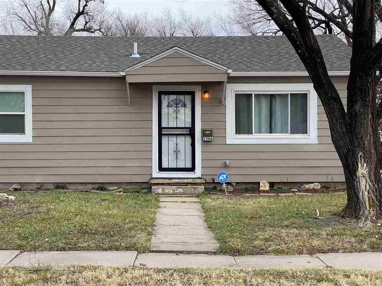 2506 Chautauqua - Photo 1