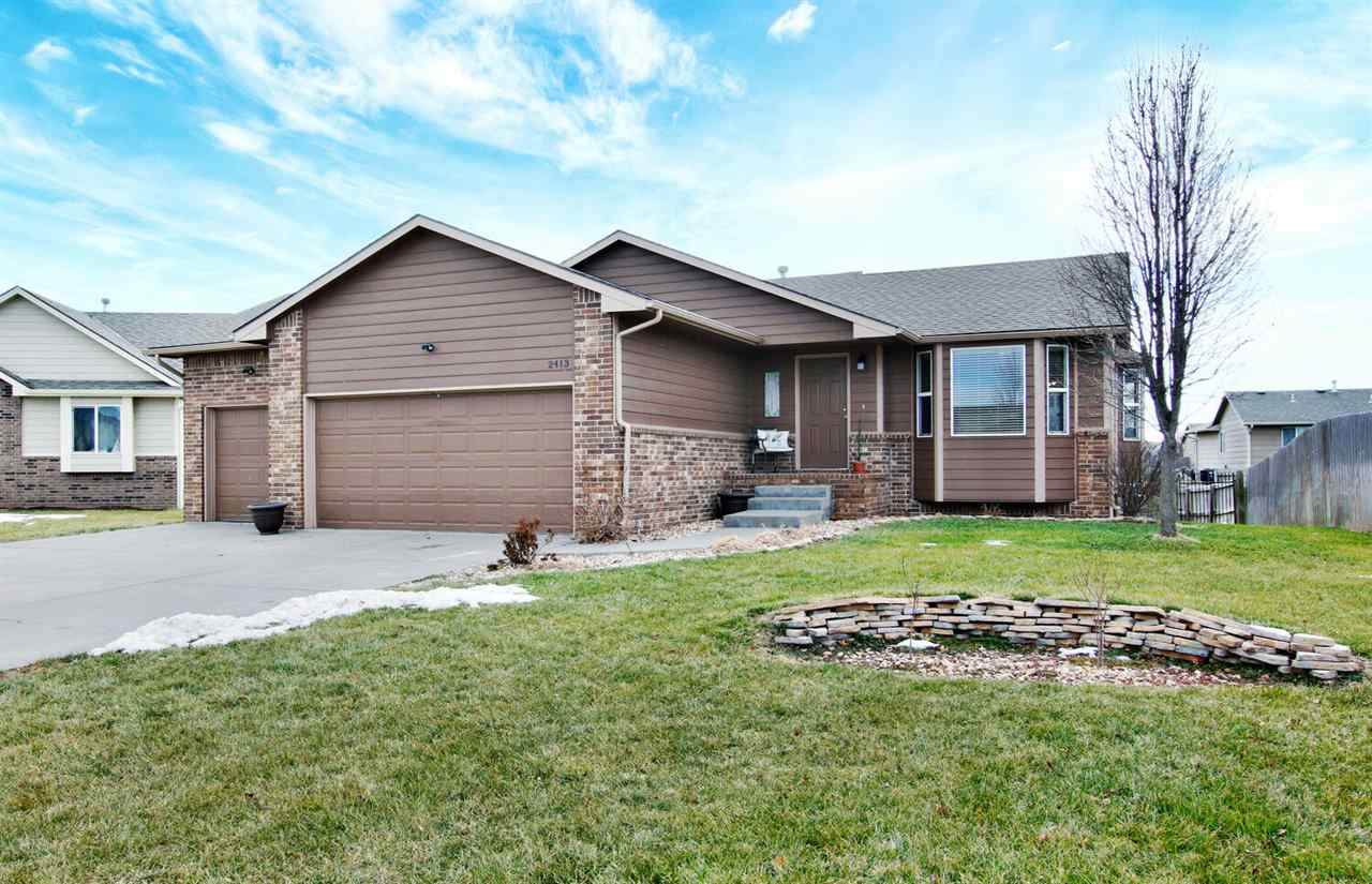 2413 Spring Hill Ct - Photo 1