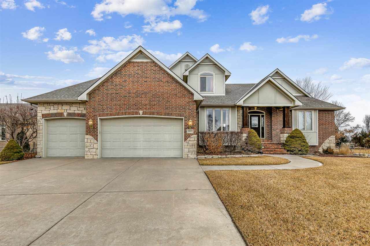 1815 Peckham Cir - Photo 1