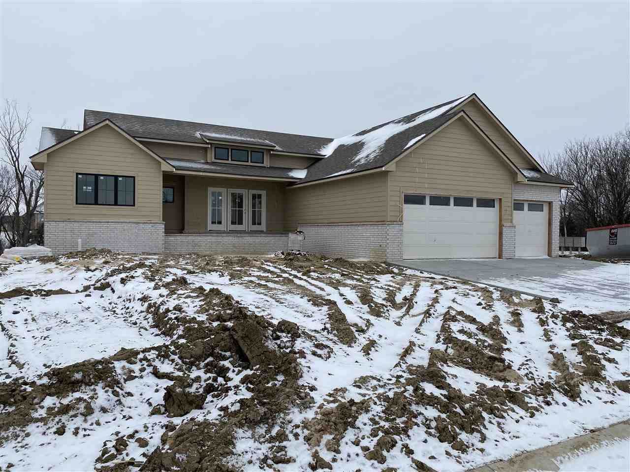 703 Glen Wood St - Photo 1
