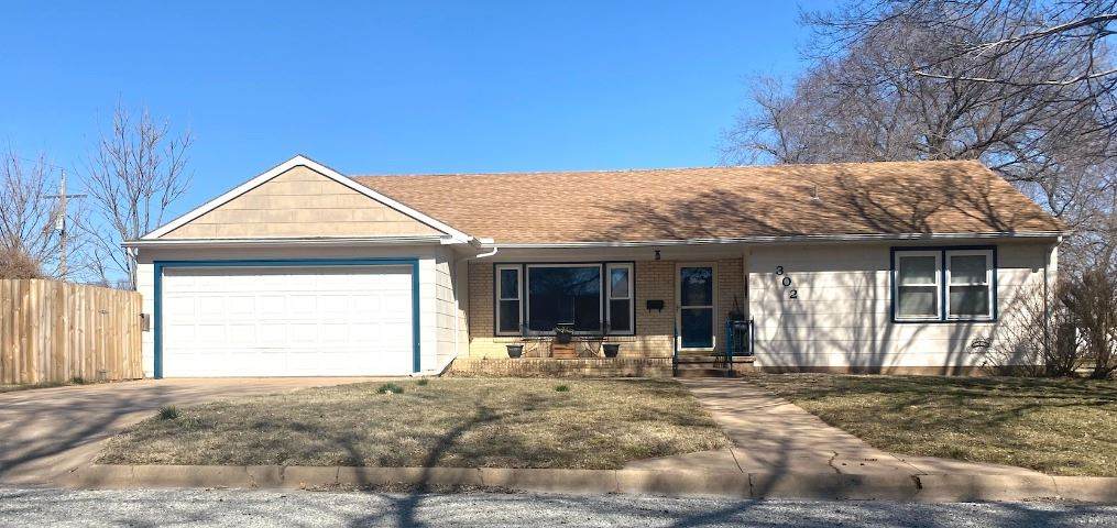 302 Franklin - Photo 1