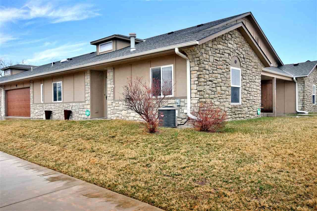1325 Hamilton Dr Unit C - Photo 1