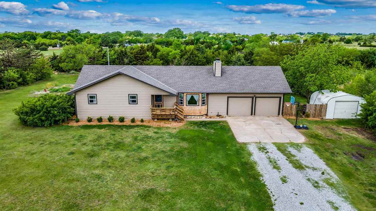 5463 Kiowa Dr - Photo 1