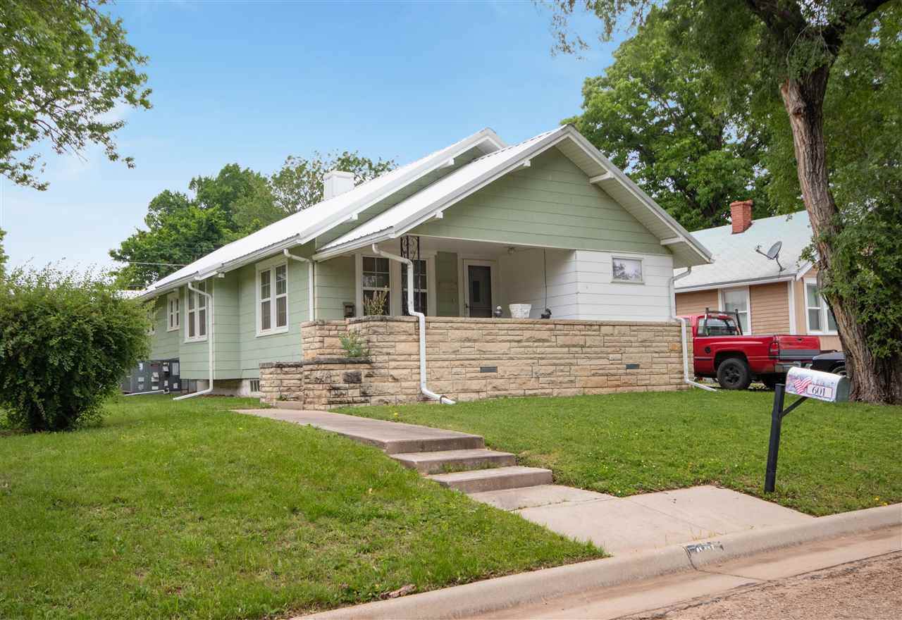 601 Frazier St - Photo 1