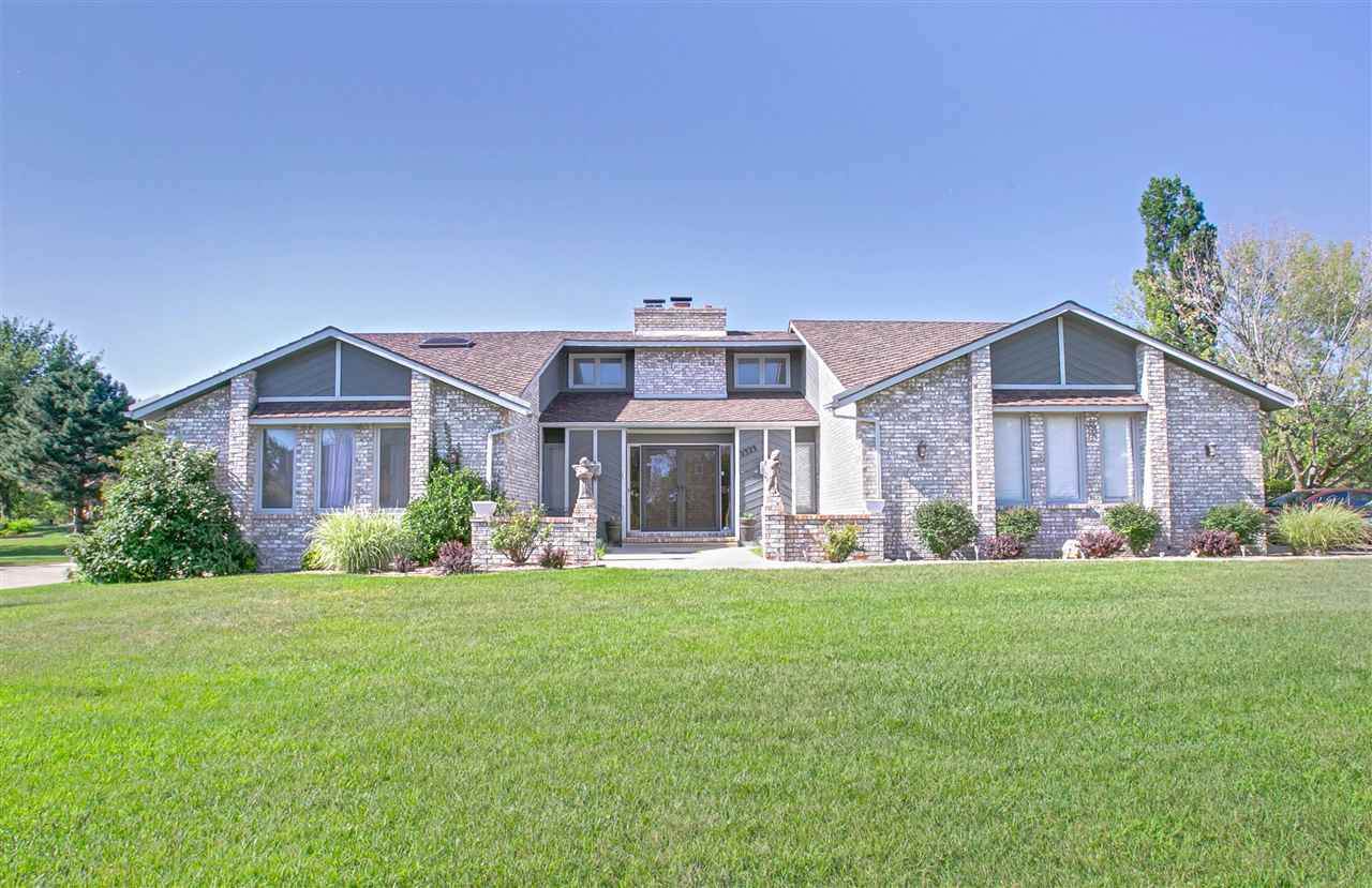 2323 Plumthicket Cir - Photo 1