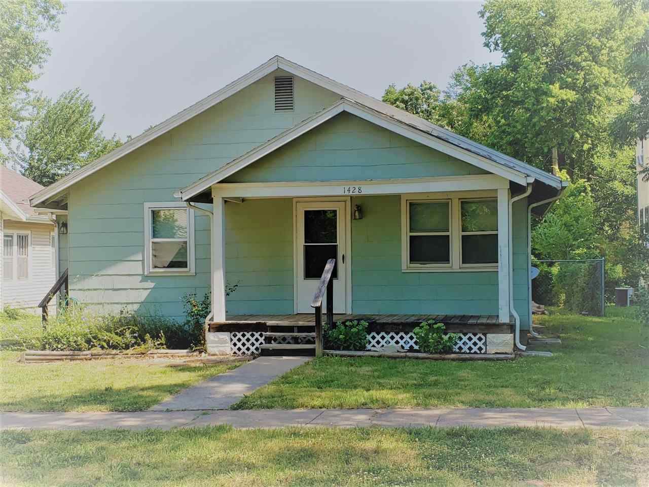 1428 2nd Ave - Photo 1