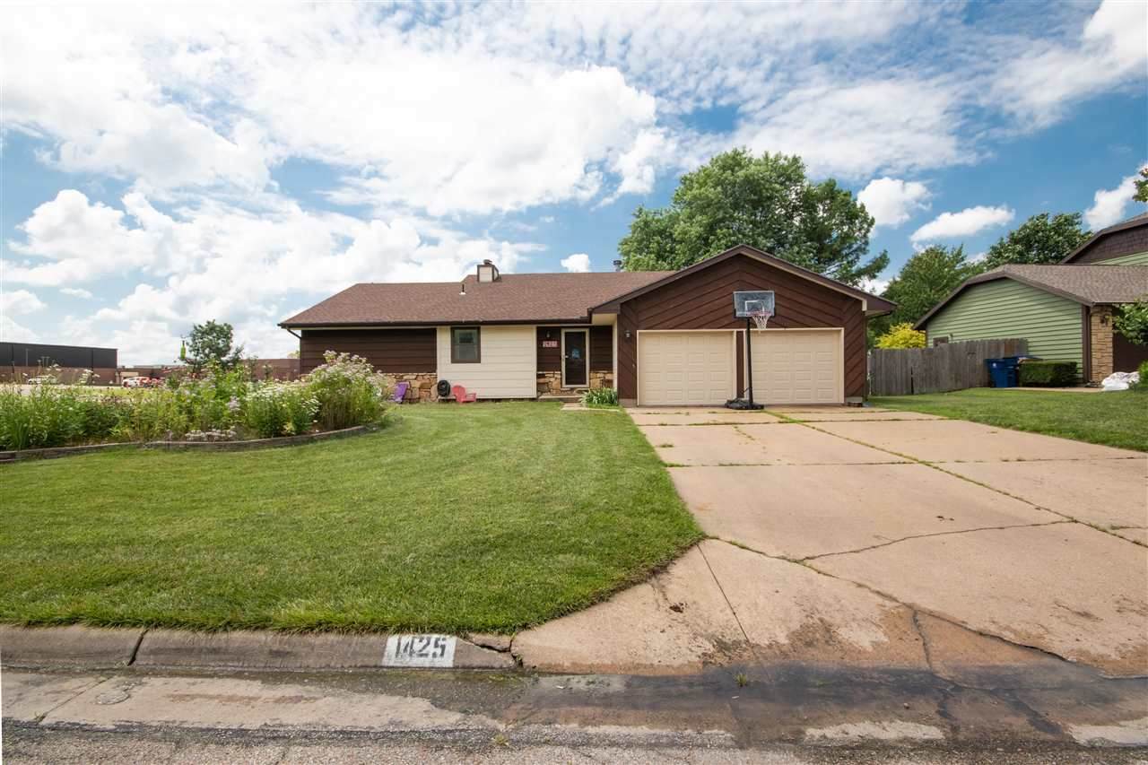 1425 Pinion Rd - Photo 1