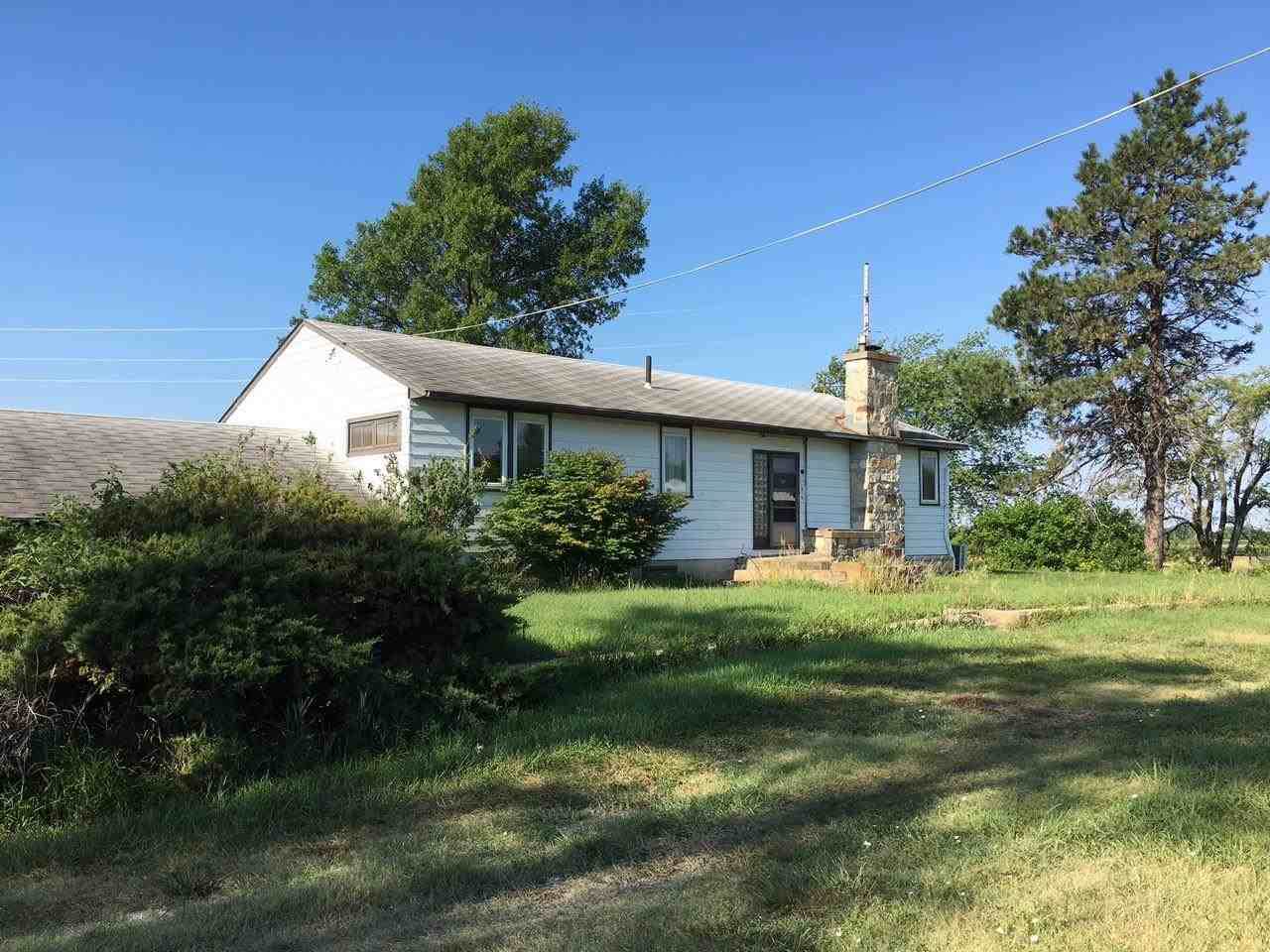 4322 Hesston Rd - Photo 1