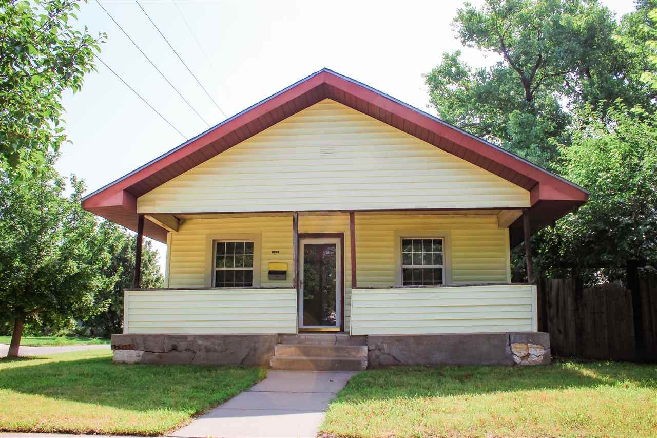 1902 Wichita St - Photo 1