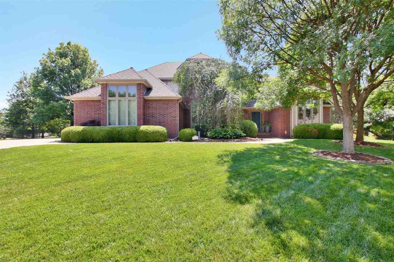 1166 Linden Cir - Photo 1