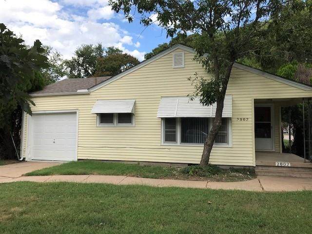 2002 Salina Ave - Photo 1