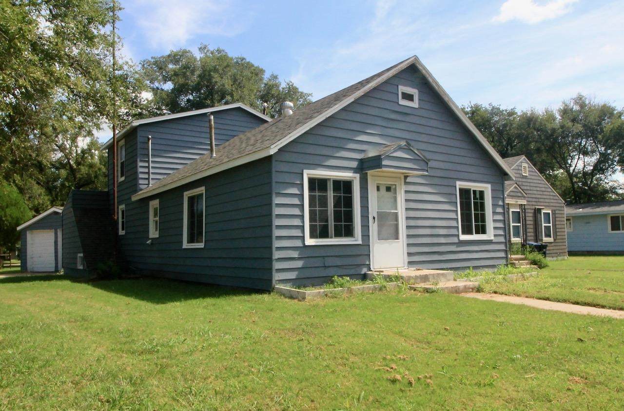 330 Residence St - Photo 1