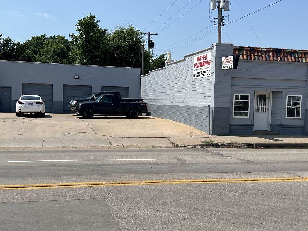 817 & 825 Harry St - Photo 1