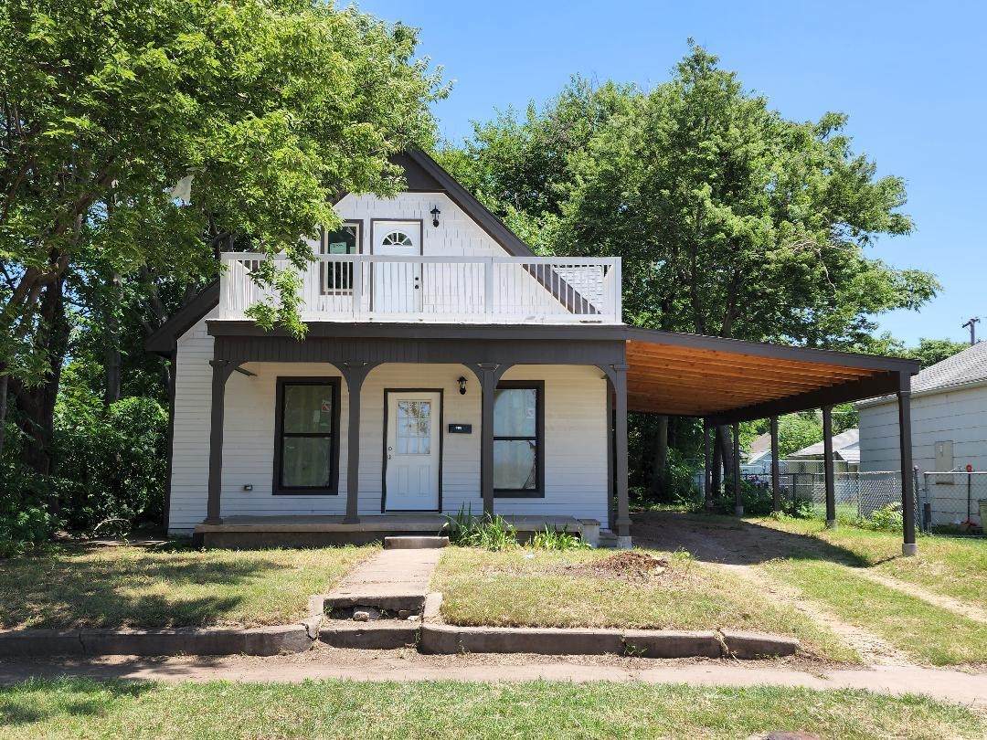 606 Ida Avenue - Photo 1